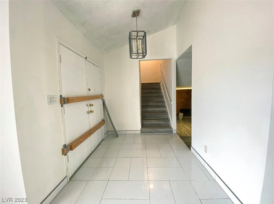 1938 Casey Dr, Las Vegas, NV 89119 photo 10