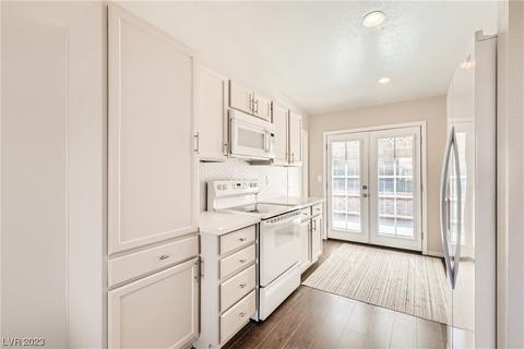 1712 Joshua Tree Ct, Las Vegas, NV 89108