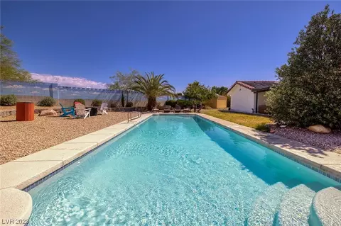 5675 Duneville St, Las Vegas, NV 89118