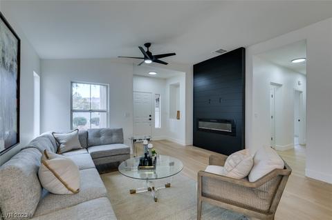 2100 Joy Creek Ln, Henderson, NV 89012