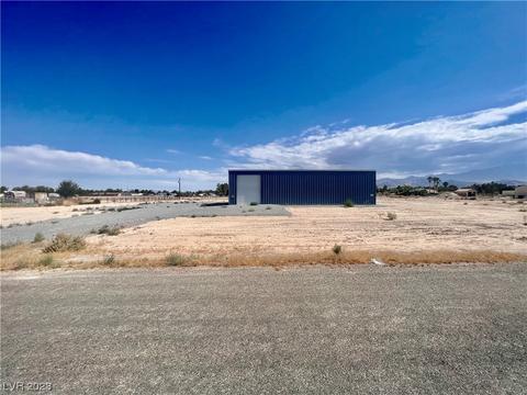 4140 E Cheyenne Way, Pahrump, NV 89061