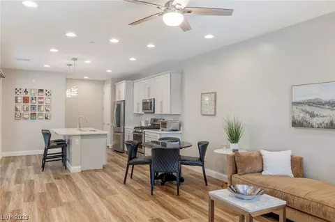 11664 Bearpaw Meadow Ave, Las Vegas, NV 89138