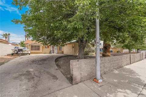 1901 Demetrius Ave, Las Vegas, NV 89101