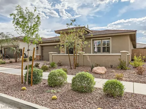 621 Cadence Vista Dr, Henderson, NV 89011