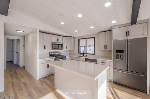 3570 Estes Park Dr, Las Vegas, NV 89122