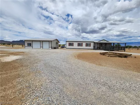 861 Seymour Ln, Pahrump, NV 89048