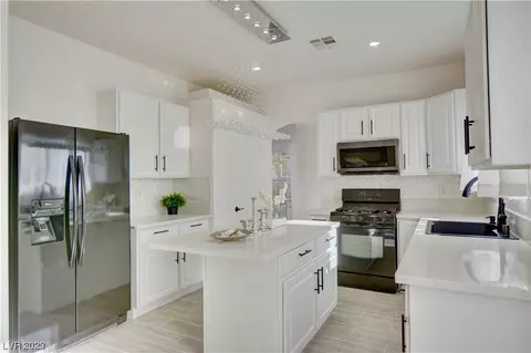 291 Heatherstone St, Henderson, NV 89052