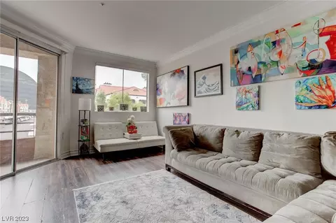 260 E Flamingo Rd #122, Las Vegas, NV 89169