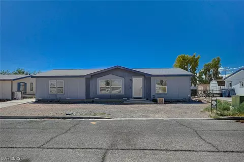 745 Mormon Peak St, Overton, NV 89040