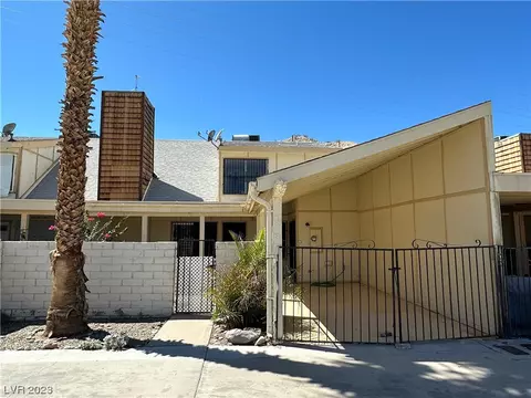 172 Sundance Shores Dr, Laughlin, NV 89029