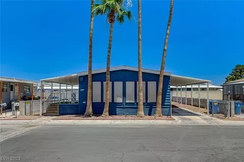 3372 Death Valley Dr, Las Vegas, NV 89122