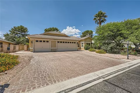 5313 Braemar Dr, Las Vegas, NV 89130