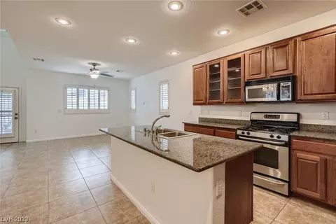 8151 Moonlight Meadows St, Las Vegas, NV 89113
