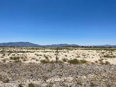 2060 S Mandy Ave, Pahrump, NV 89048