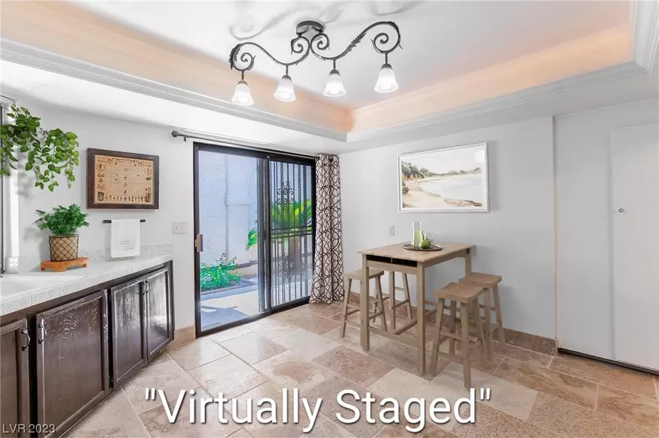  2465 Whippoorwill Ln, Las Vegas, NV 89121 photo 9
