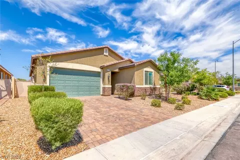 5729 Akula Bay St, North Las Vegas, NV 89081