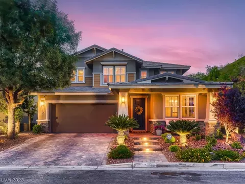 10330 Turia Gardens Rd, Las Vegas, NV 89135