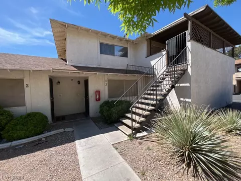 2744 Karen Ave, Las Vegas, NV 89121
