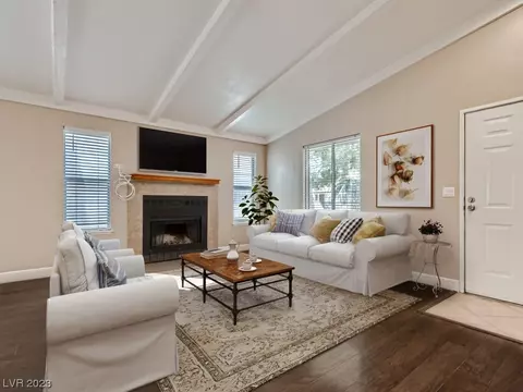 5054 Spencer St #C, Las Vegas, NV 89119