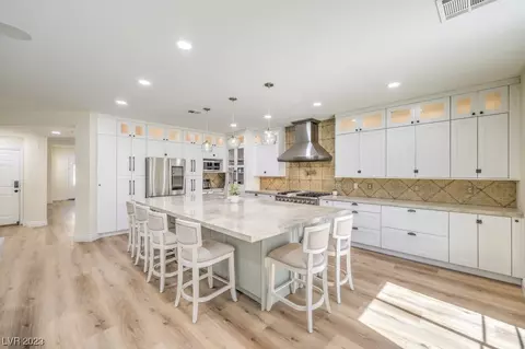 8224 Sawmill Falls St, North Las Vegas, NV 89085