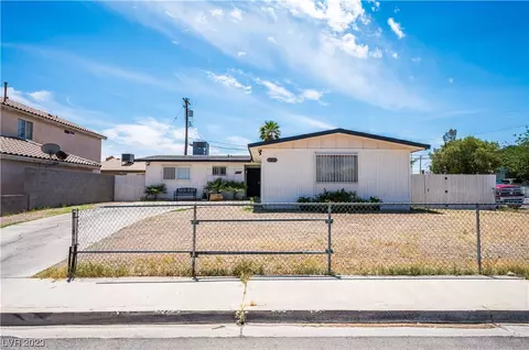 725 Princess Ave, North Las Vegas, NV 89030