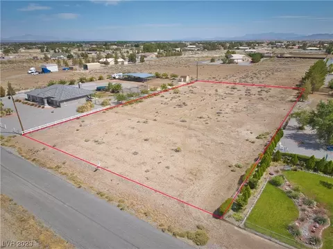 1471 Huckleberry St, Pahrump, NV 89048