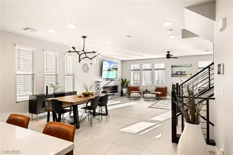 8166 Eaton Hill St, Las Vegas, NV 89113