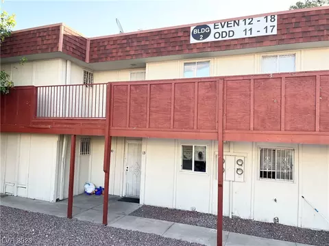 5432 Swenson St #14, Las Vegas, NV 89119