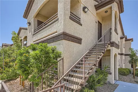 2291 W Horizon Ridge Pkwy #5227, Henderson, NV 89052