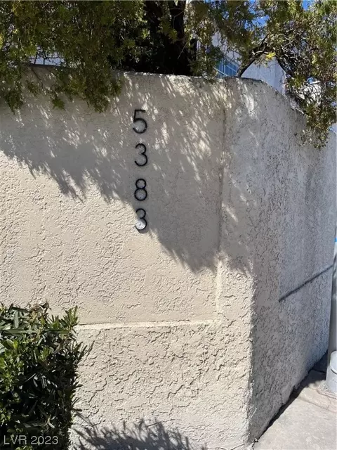 5383 Mountain Vista St #12, Las Vegas, NV 89120