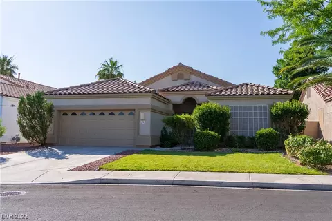 320 Lingering Ln, Henderson, NV 89012