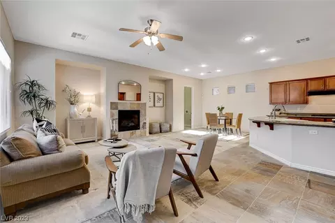 2431 Cordoba Bluff Ct, Las Vegas, NV 89135