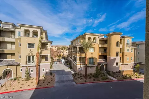 9204 Las Manaitas Ave #301, Las Vegas, NV 89144