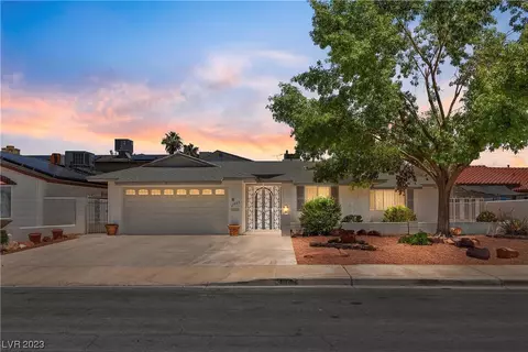 1605 Eaton Dr, Las Vegas, NV 89102