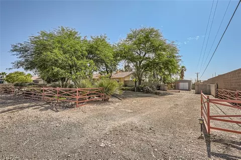 8540 S Buffalo Dr, Las Vegas, NV 89113