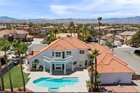 5660 Kayenta Ct, Las Vegas, NV 89118