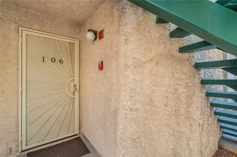 490 Elm Dr #106, Las Vegas, NV 89169