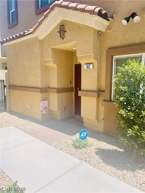 4660 Blaise Ave #102, North Las Vegas, NV 89084