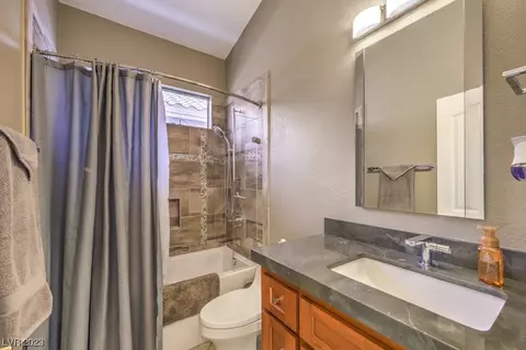 2136 Eaglepath Cir, Henderson, NV 89074 photo 23