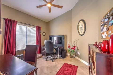2136 Eaglepath Cir, Henderson, NV 89074 photo 21
