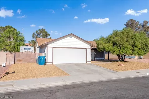 1717 Neptune Dr, Las Vegas, NV 89108