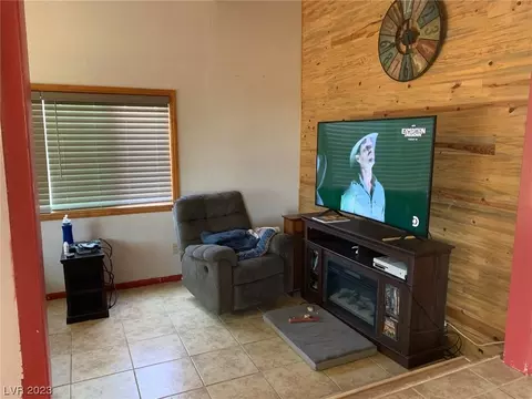 9 Carson Ct, Ely, NV 89301 photo 4
