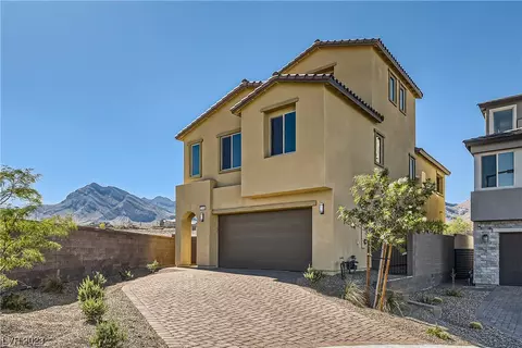 11888 Pelican Butte Ave, Las Vegas, NV 89138