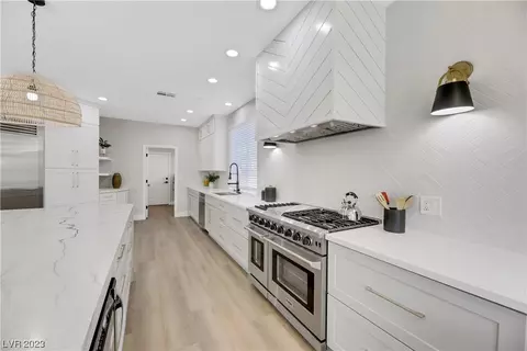 10212 Nightowl Creek Pl, Las Vegas, NV 89144