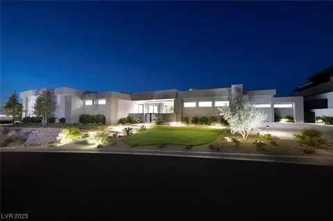 697 Dragon Peak, Henderson, NV 89012