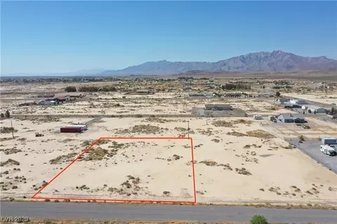 4891 W Medicine Man Rd, Pahrump, NV 89048