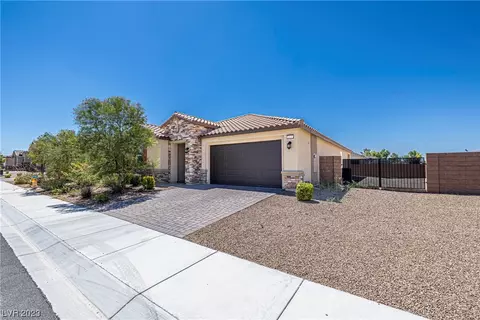 2637 Blossom Ave, Pahrump, NV 89048