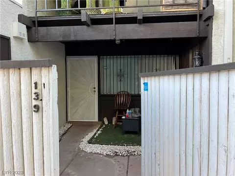 1405 Vegas Valley Dr #139, Las Vegas, NV 89169