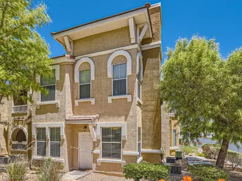 10001 Peace Way #1215, Las Vegas, NV 89147