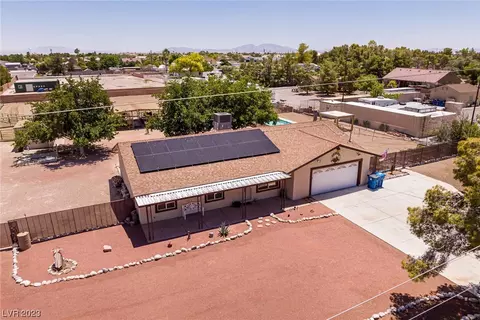 6811 Leon Ave, Las Vegas, NV 89131